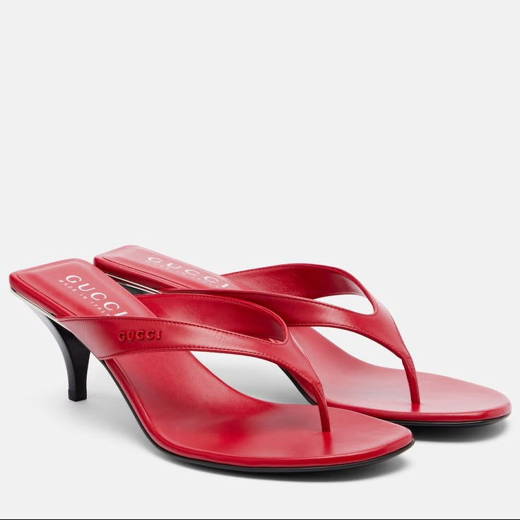 Vittoria Red Leather Thong Sandals