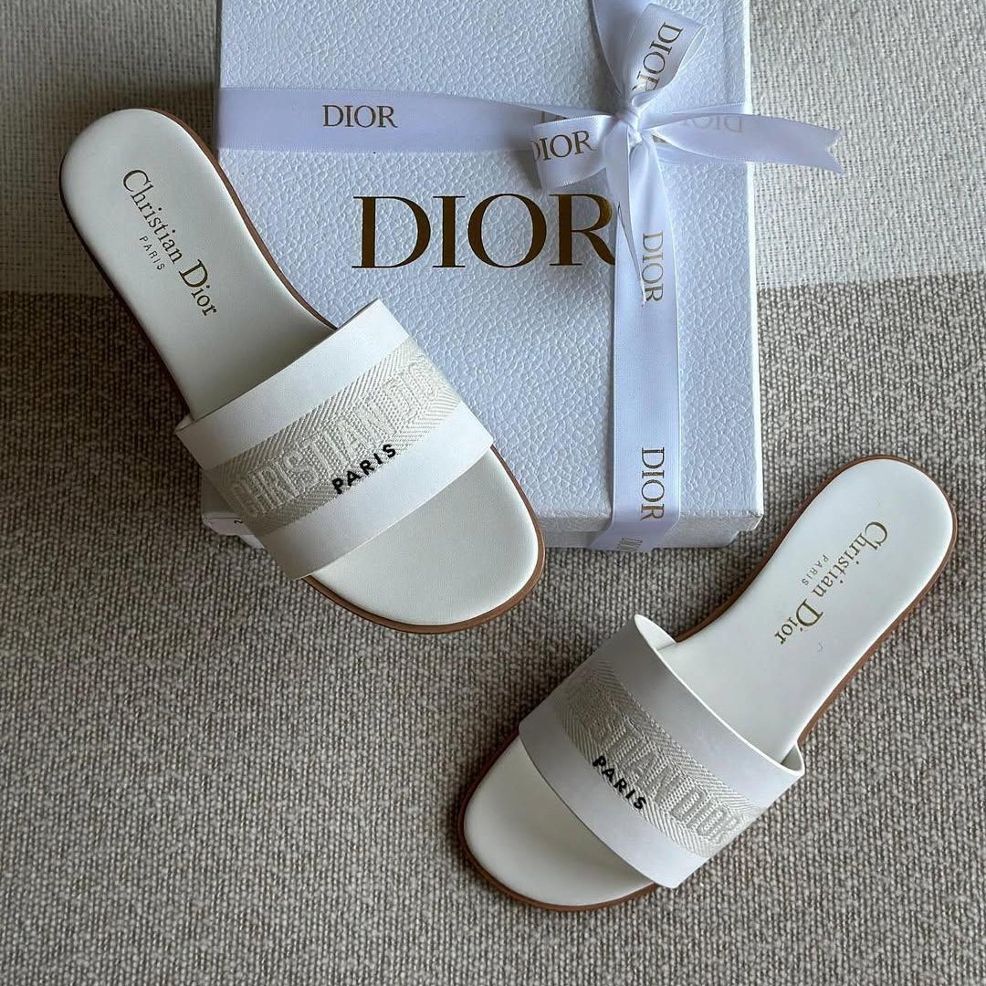 Elegant Slipper Flats
