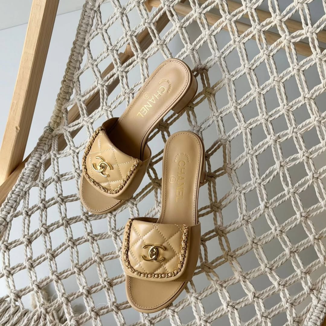 White Padded Leather Shoes