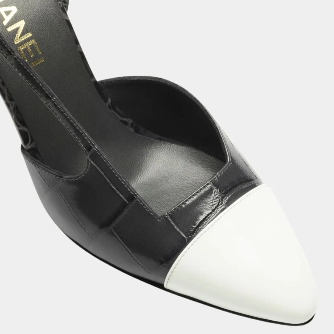 Croc Embossed Slingback Pumps